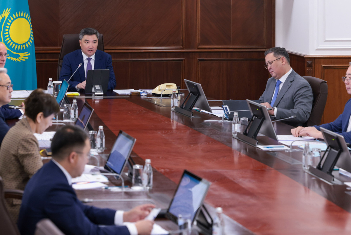 Бектенов поручил ужесточить борьбу с пьяными водителями в Казахстане