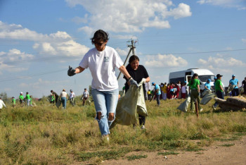 Таза Қазақстан: В Косшы молодёжь приняла участие в экоплоггинге