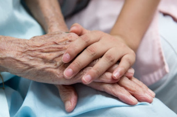 Фотография к новости: "Умирают в муках": что не так с паллиативной помощью в Казахстане