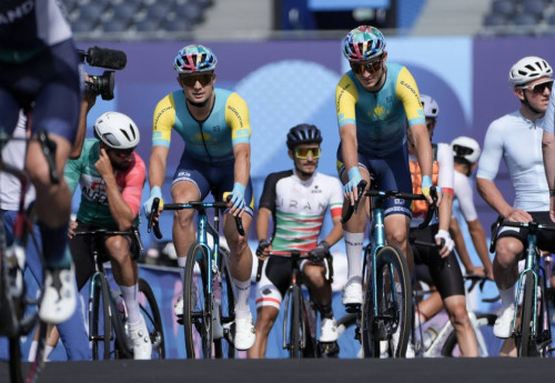 Фотография к новости: Алексей Луценко уступил в гонке на Олимпиаде-2024