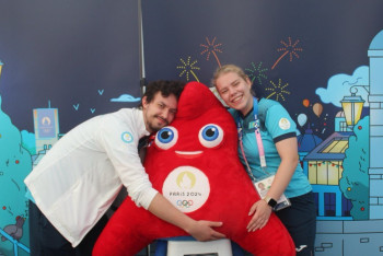 Фотография к новости: Стрелок Константин Малиновский сделал предложение возлюбленной на Олимпиаде в Париже