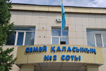 Фотография к новости: Экс-начальница миграционной службы Абайской области Гульвира Доненбаева сказала последнее слово в суде