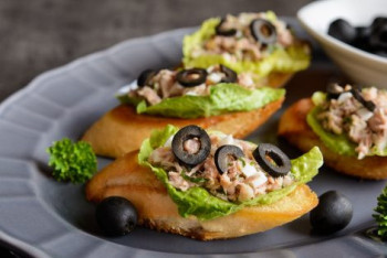 Фотография к новости: Звезда "Властелина колец" призналась, что снималась за еду