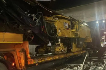 Грузовик снес часть LRT в Астане: три человека получили травмы