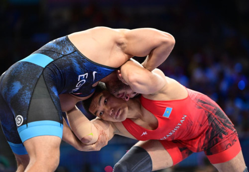 Фотография к новости: Вольник Алишер Ергали прошёл в четвертьфинал Олимпиады-2024