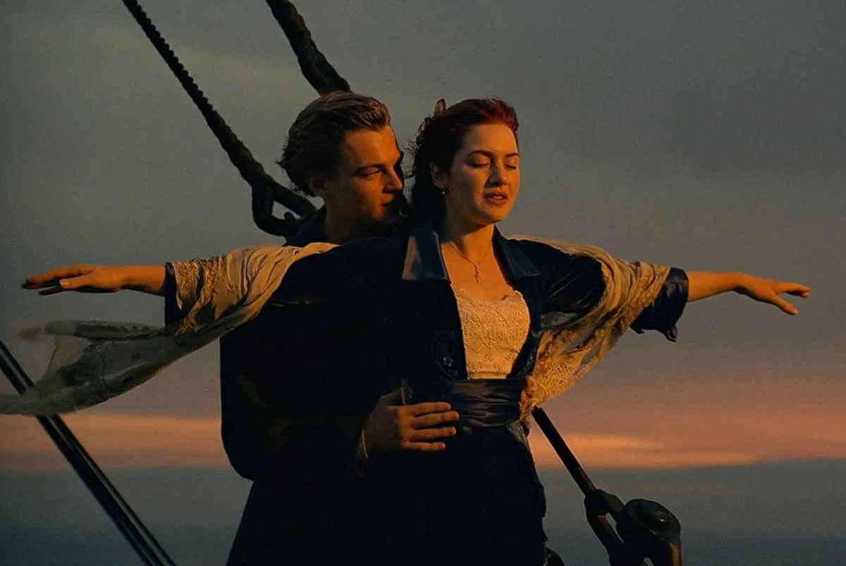 кадр из фильма "Титаник"