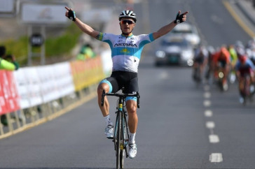 Фотография к новости: Лучший велогонщик Казахстана уехал выступать за зарубежный клуб