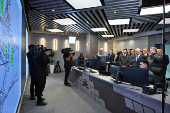 Фотография к новости: Президент посетил диспетчерско-аналитический центр Qarmet