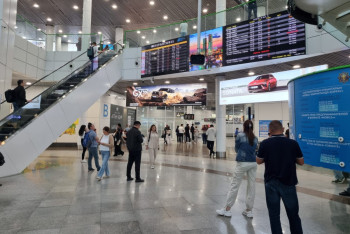 Фотография к новости: Столичный аэропорт возобновил свою работу после экстренной посадки швейцарского самолёта