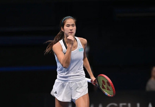 Фотография к новости: Разгромом за час закончился матч Куламбаевой за выход в финал турнира в Сербии