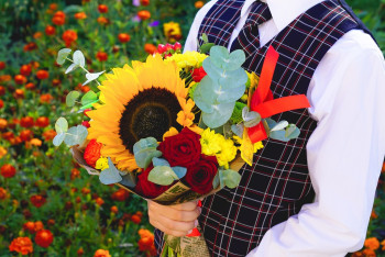 Можно ли дарить учителям цветы на 1 сентября