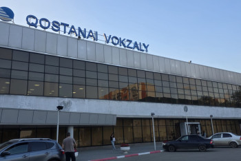 Фотография к новости: Платный туалет, пандусов нет: за что уволили начальника железнодорожной станции "Костанай"?