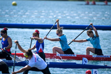 Фотография к новости: Мария Бровкова завоевала "бронзу" чемпионата мира по гребле в Самарканде