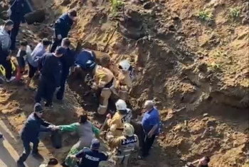 Фотография к новости: Ребёнка засыпало грунтом в траншее в Рудном