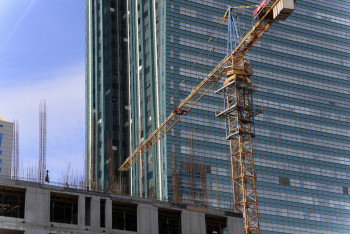 Фотография к новости: Пять стройкомпаний лишили лицензий в Астане