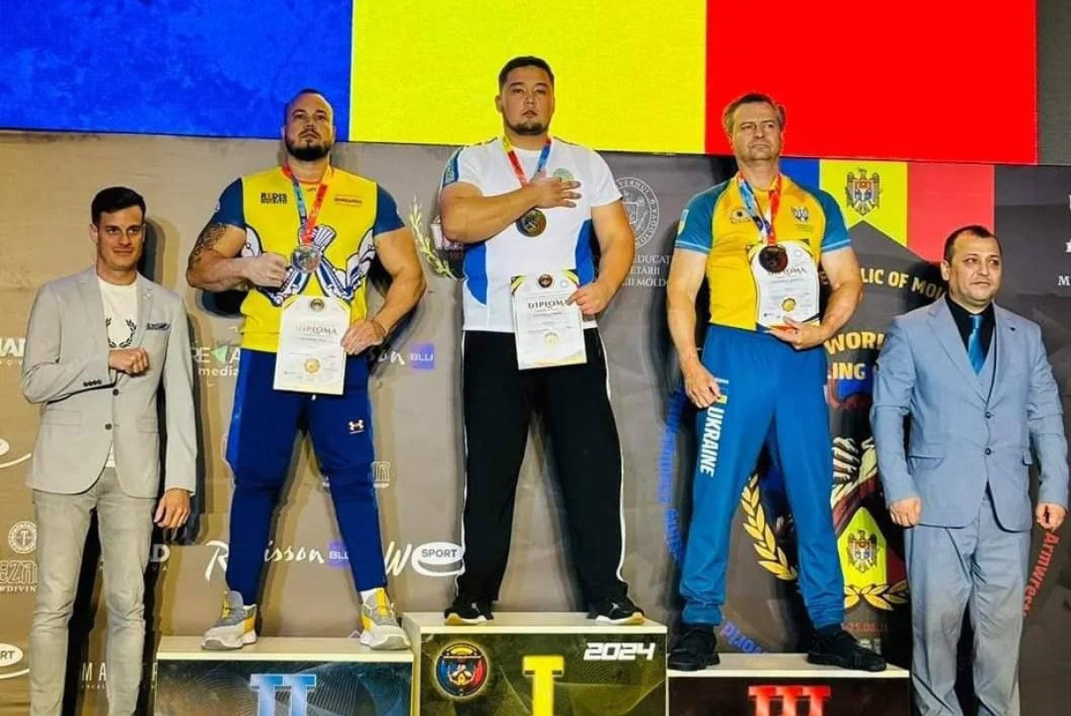 Минтуризма и спорта РК