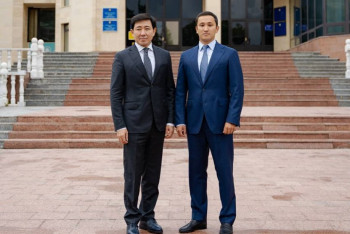 Фотография к новости: Выпускник Манчестерского университета стал замакима Усть-Каменогорска