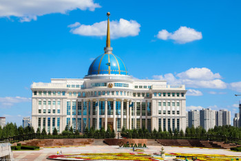 Фотография к новости: Подписан указ о проведении 6 октября республиканского референдума