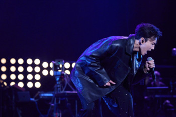 Фотография к новости: Димаш Кудайберген побывал в гостях у "сладкоголосого" Терри Лина