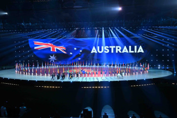 Фотография к новости: Парад стран-участниц проходит на церемонии открытии Игр кочевников