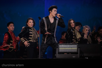 Фотография к новости: Концерт Димаша Кудайбергена в Астане собрал 10 тысяч иностранных гостей