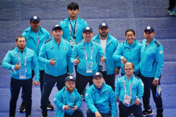 Фотография к новости: Токаев подписал указ о присуждении госнаград казахстанским паралимпийцам и их тренерам