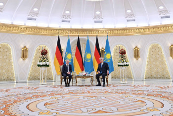 Фотография к новости: Президент высказался по поводу урегулирования ситуации вокруг Украины