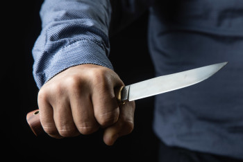 Фотография к новости: Студент колледжа напал с ножом на преподавателя в Павлодаре