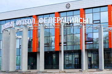 Фотография к новости: Федерацию футбола возглавит долларовый миллиардер? В КФФ дали ответ