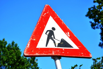 На 10 дней закроют движение на участке улицы Журавлева в Алматы