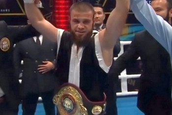 Казахстанский боксер Руслан Мадиев выиграл титул WBA в Алматы