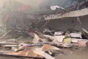 Фотография к новости: Жилой дом обрушился после взрыва баллона в кафе в Астане: есть пострадавшие