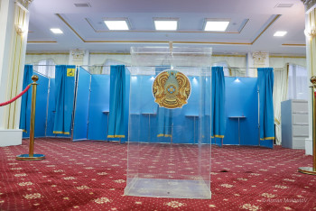 Фотография к новости: Референдум по АЭС: в Астане создали условия для голосования людям с особыми потребностями