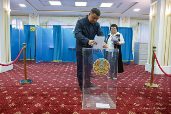 Фотография к новости: Как прошел старт референдума по АЭС в Астане