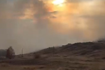 Фотография к новости: Снятый на видео пожар в Баянауле напугал пользователей соцсетей