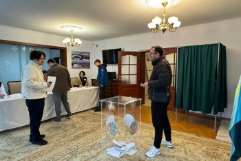 Фотография к новости: Участки для голосования на референдуме по АЭС завершили работу в девяти странах