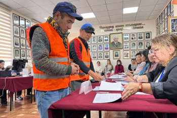 Фотография к новости: Коммунальщики Караганды дружно проголосовали на референдуме