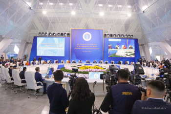 Фотография к новости: Лидеры мировых религий обсудили вопросы влияния ИИ на веру