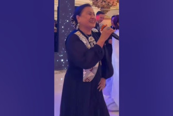 Фотография к новости: Гангстер-апашка блестяще зачитала Gangsta's Paradise на тое (ВИДЕО)