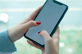 Фотография к новости: ВОЗ приравняла зависимость от смартфонов к курению: как это коснется Казахстана