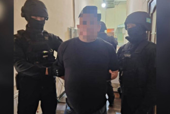 Фотография к новости: Повара из Кокшетау задержали борцы с экстремизмом в одном из ресторанов