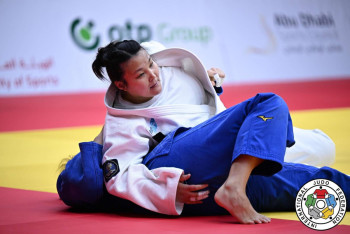 Фотография к новости: Назгуль Маратова завоевала "бронзу" Grand Slam по дзюдо в ОАЭ