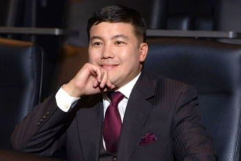 Фотография к новости: Шоумен Турсынбек Кабатов попал в больницу