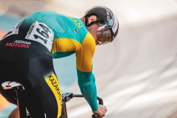 Фотография к новости: Кирилл Курдиди вошел в ТОП-10 на чемпионате мира по велоспорту в Дании