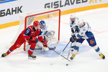 Фотография к новости: Хоккеисты "Барыса" на выезде проиграли "Локомотиву"