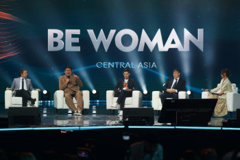 Фотография к новости: Роль женщины в современном обществе обсудили участники форума в Алматы