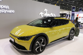 Фотография к новости: Казахстан начнет поставки автомобилей для состоятельных граждан Афганистана