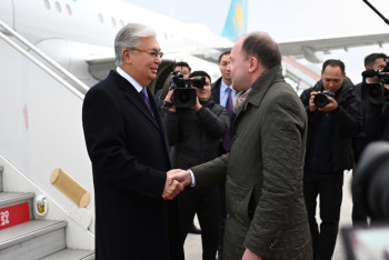 Фотография к новости: Касым-Жомарт Токаев прибыл в Казань для участия в Саммите глав государств БРИКС