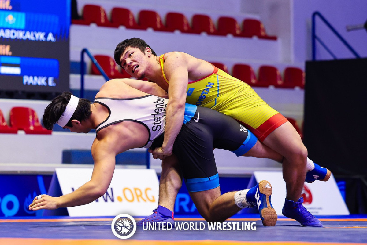 Фотография к новости: Команда Казахстана по греко-римской борьбе осталась без медалей на молодёжном чемпионате мира