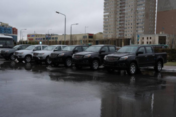 Фотография к новости: 20 автомобилей вручили работникам водной отрасли в честь Дня Республики